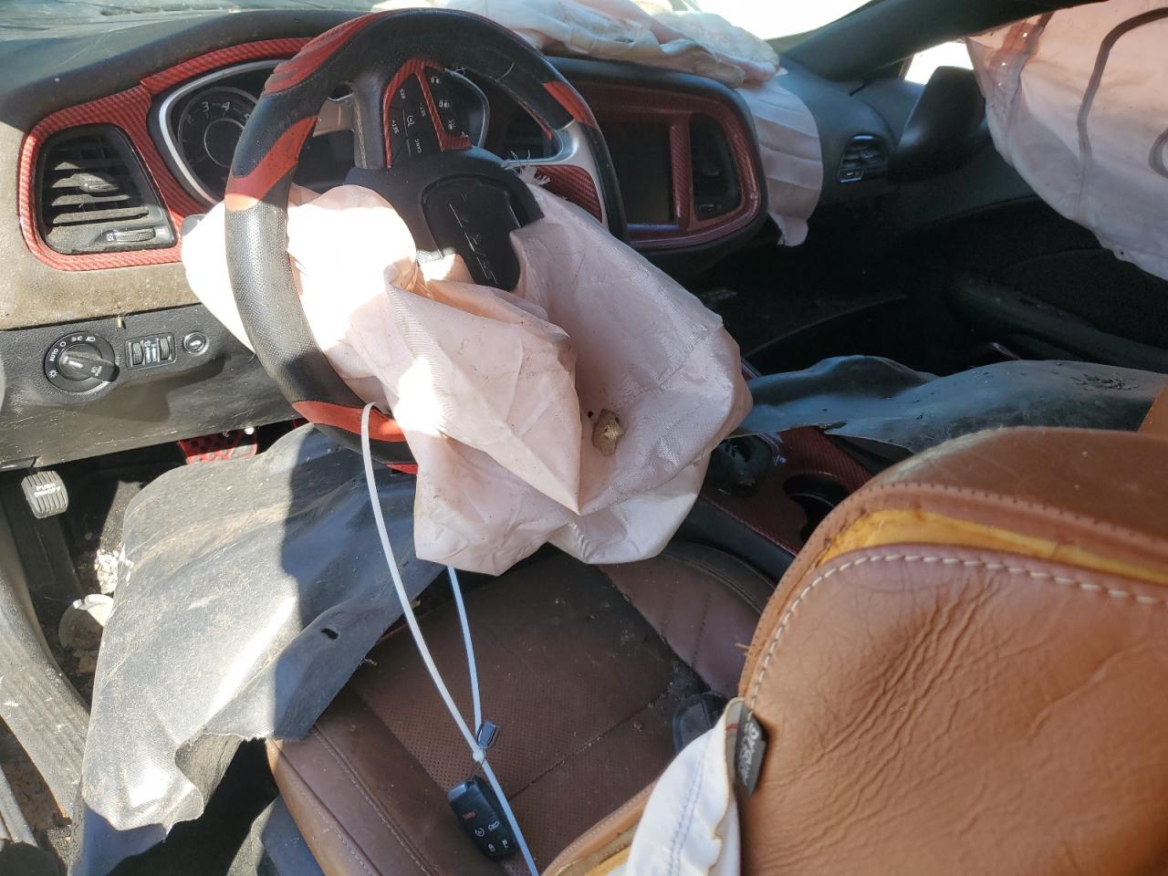 2015 Dodge Challenger Srt 392 VIN: 2C3CDZDJ5FH912639 Lot: 91934805