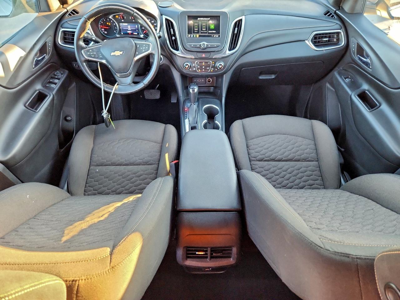 2019 Chevrolet Equinox Lt VIN: 2GNAXJEV9K6243964 Lot: 94163475