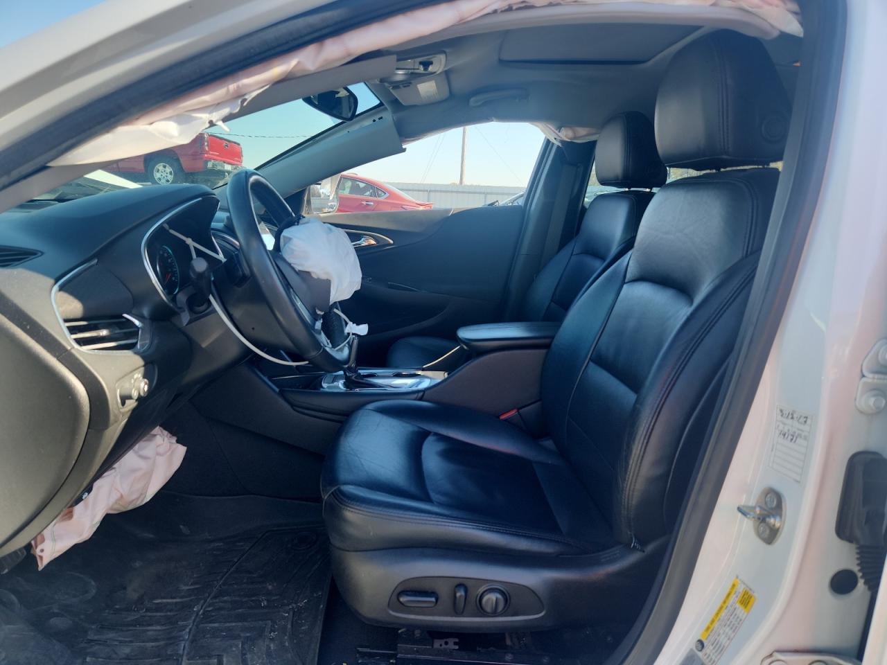 2017 Chevrolet Malibu Lt VIN: 1G1ZE5ST2HF208119 Lot: 93566365