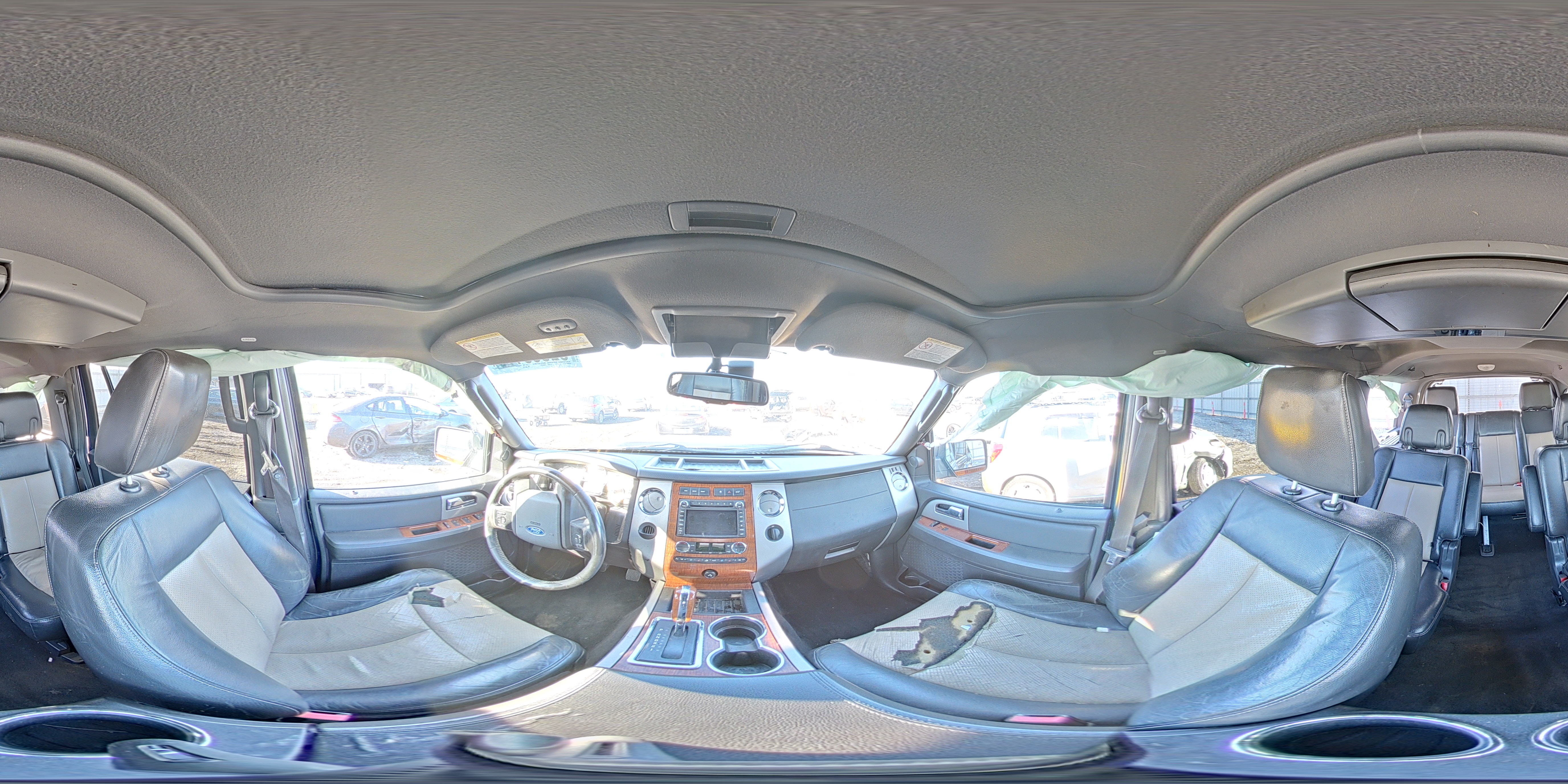 2010 Ford Expedition Eddie Bauer VIN: 1FMJU1H55AEB51186 Lot: 92863175