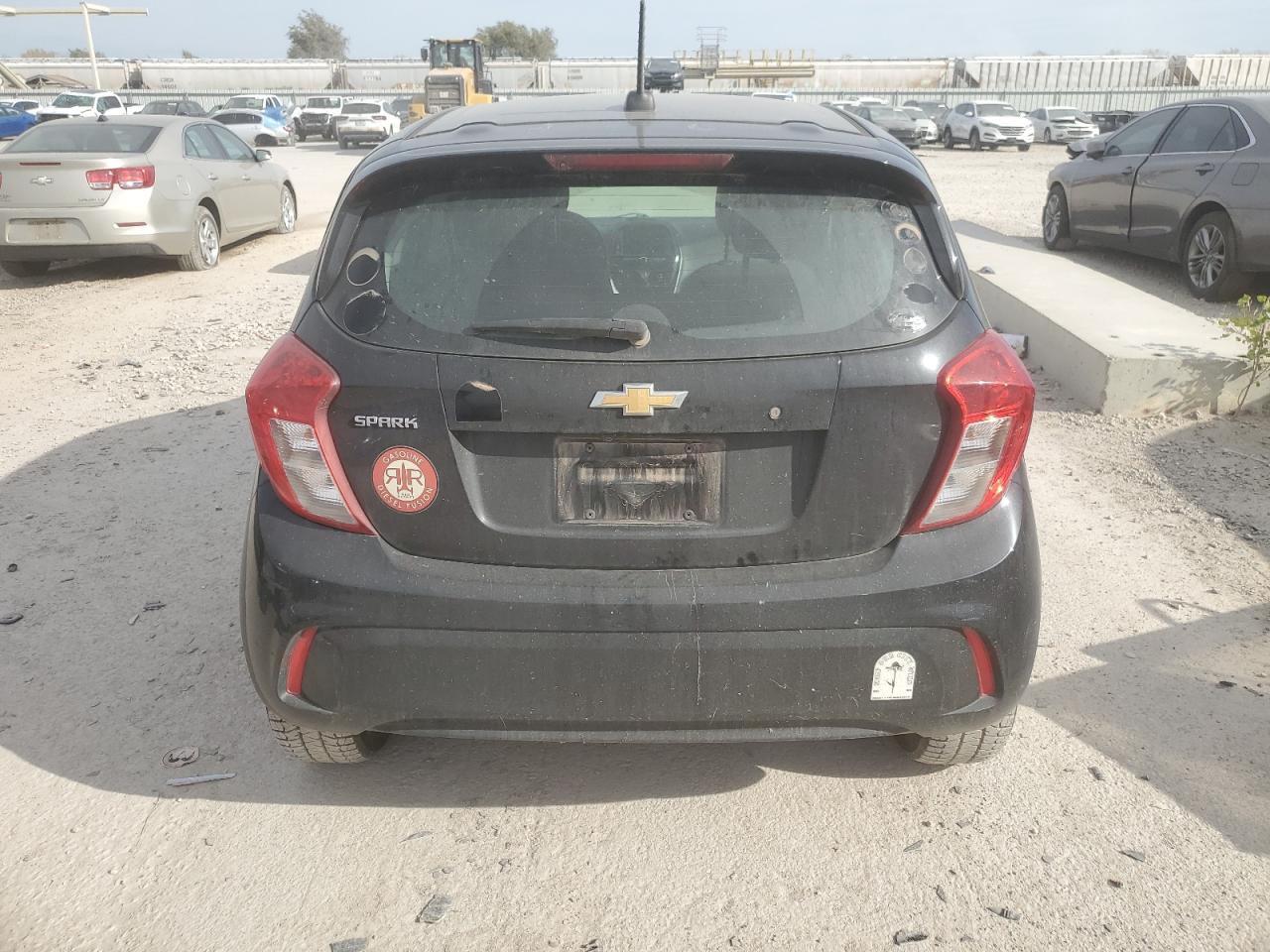 2021 Chevrolet Spark Ls VIN: KL8CB6SA1MC715737 Lot: 90706215