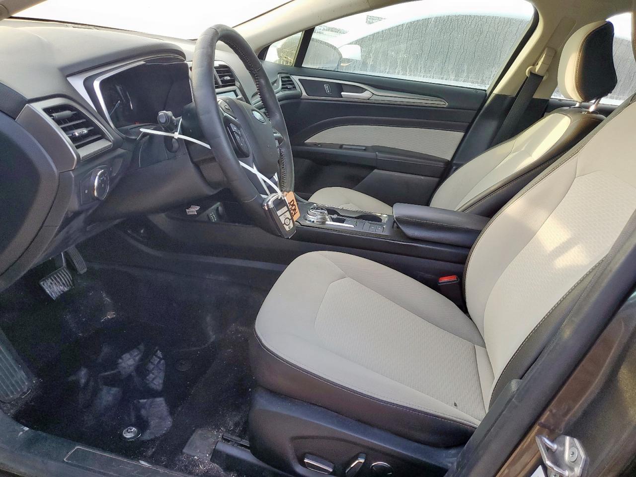 2020 Ford Fusion Se VIN: 3FA6P0HD4LR226825 Lot: 91002135