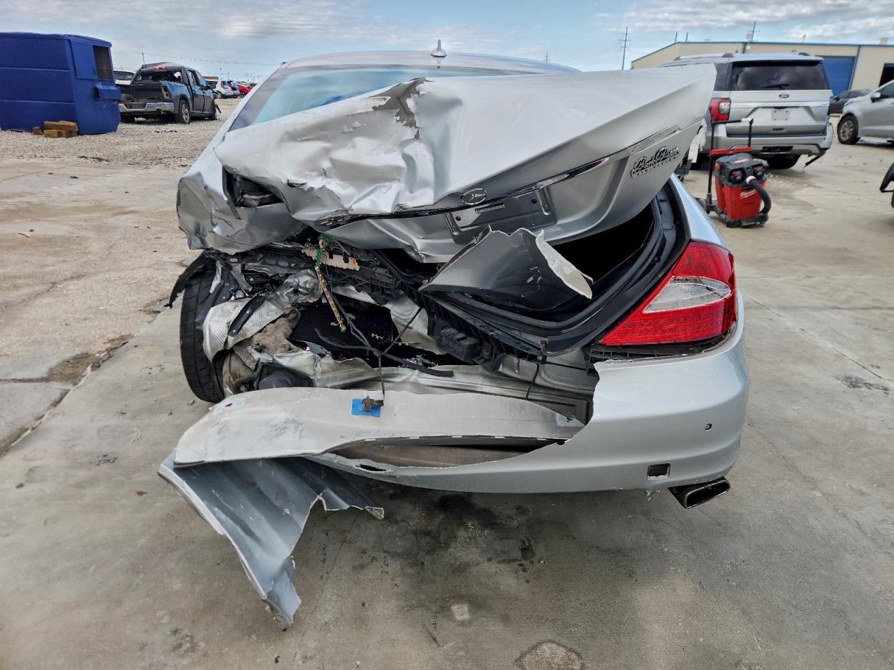 2009 Mercedes-Benz Cls 550 VIN: WDDDJ72X29A151887 Lot: 93690105