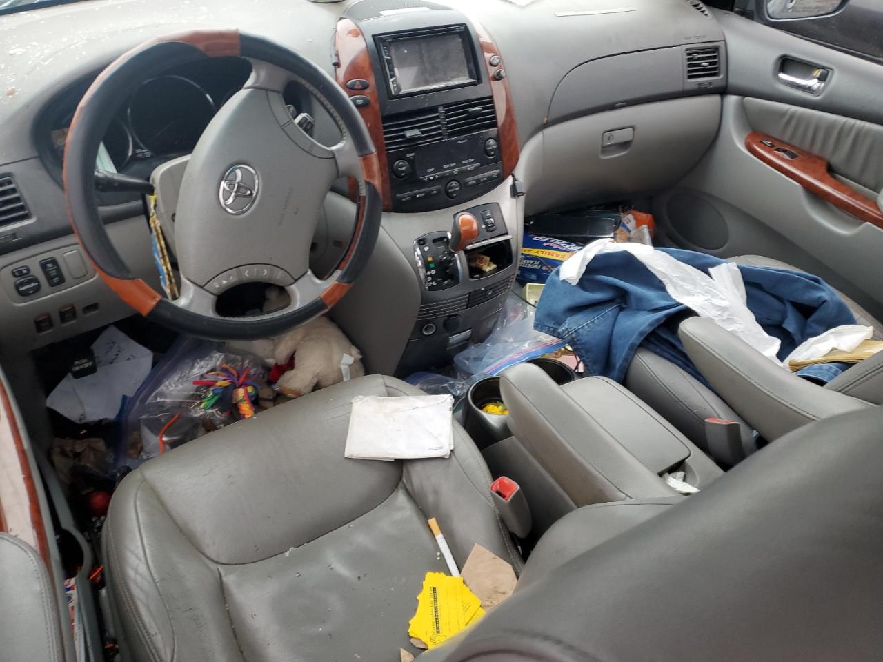 2008 Toyota Sienna Xle VIN: 5TDZK22C88S141315 Lot: 92648955