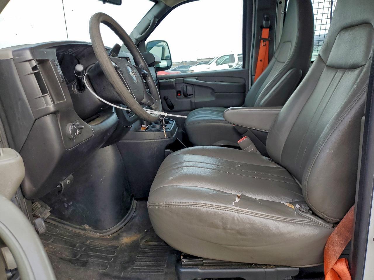 2013 Chevrolet Express G2500 VIN: 1GCWGFCB8D1902448 Lot: 94552905