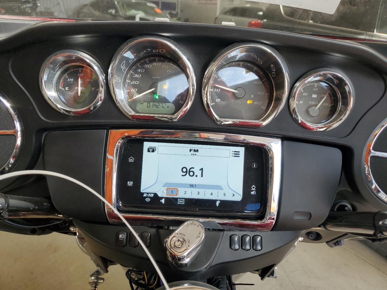 2019 Harley-Davidson Flhtcutg VIN: 1HD1MAF19KB857289 Lot: 92673495