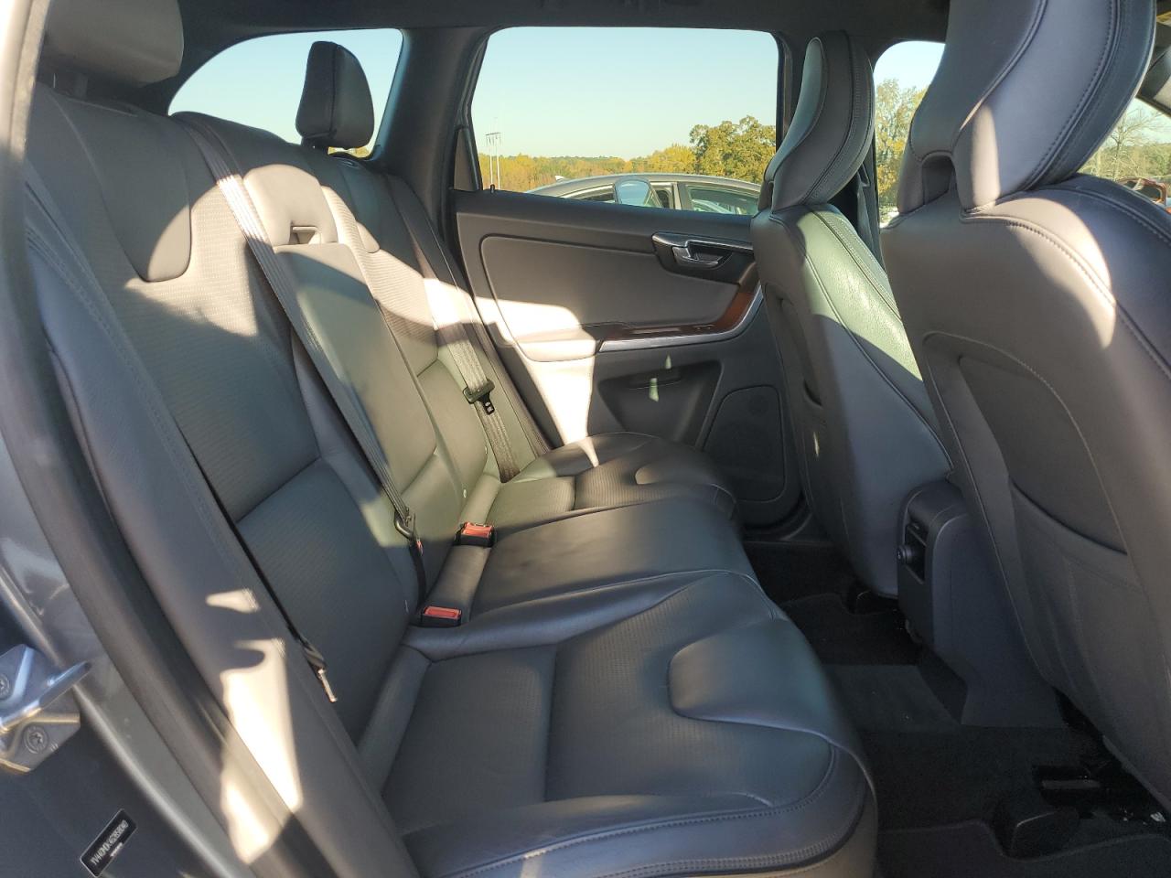 2016 Volvo Xc60 T5 Premier VIN: YV440MDK4G2858040 Lot: 91281865