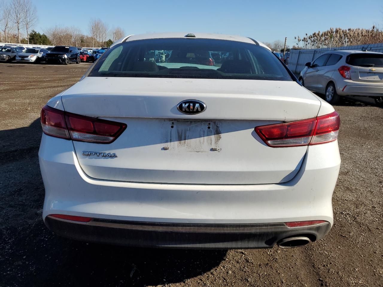 2017 Kia Optima Lx VIN: 5XXGT4L36HG146383 Lot: 93197535