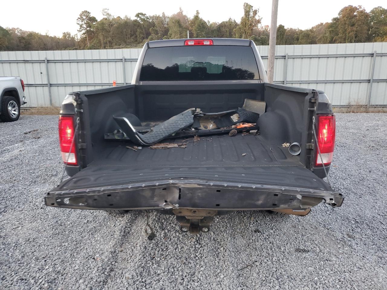 2018 Ram 1500 St VIN: 1C6RR6FG3JS216796 Lot: 92185265