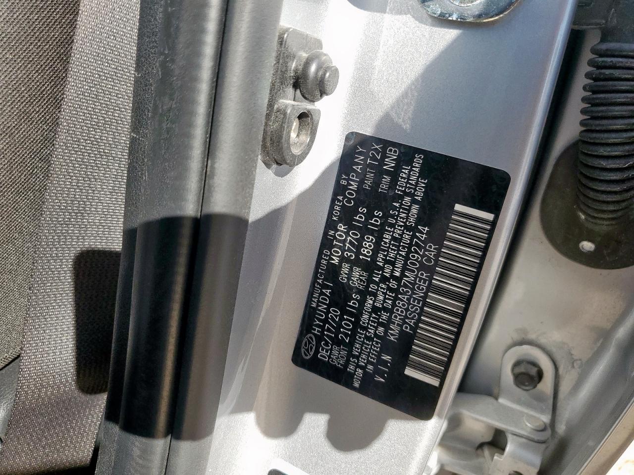 2021 Hyundai Venue Se VIN: KMHRB8A37MU092744 Lot: 91660685