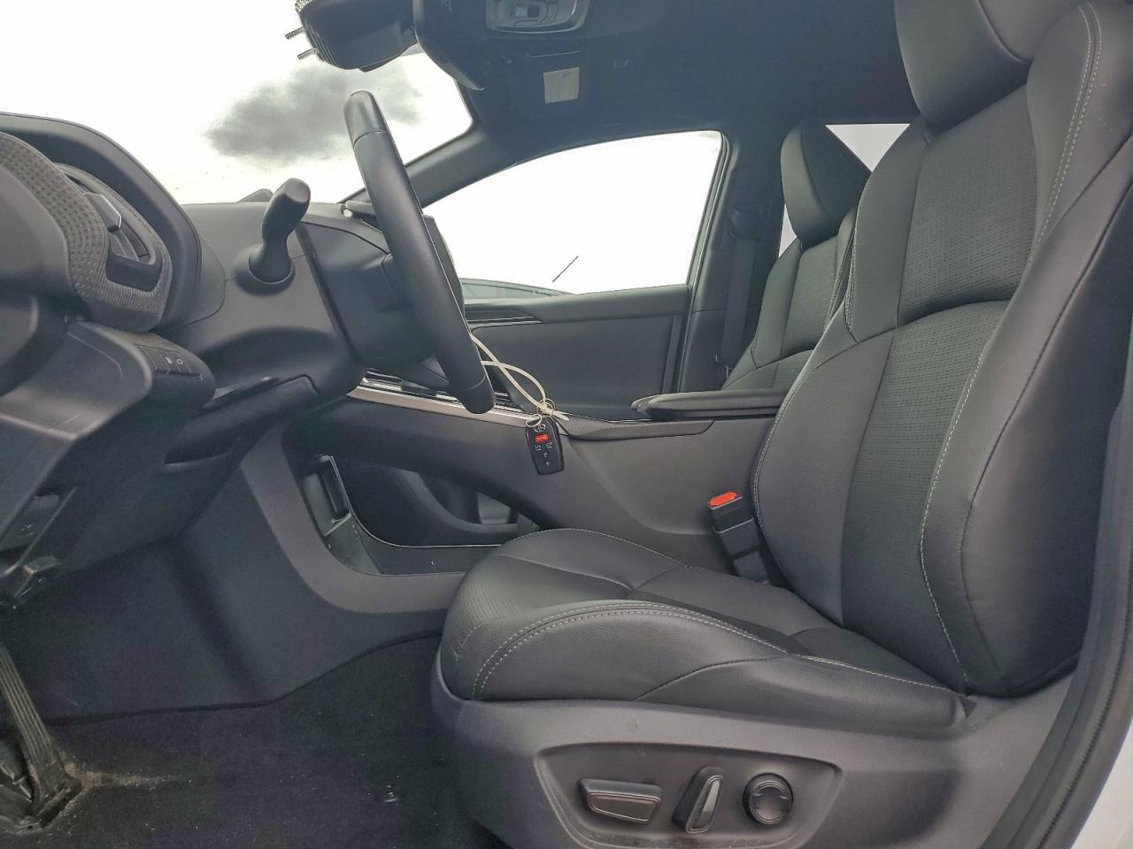 2024 Toyota Bz4X Xle VIN: JTMAAAAA9RA031950 Lot: 93765355