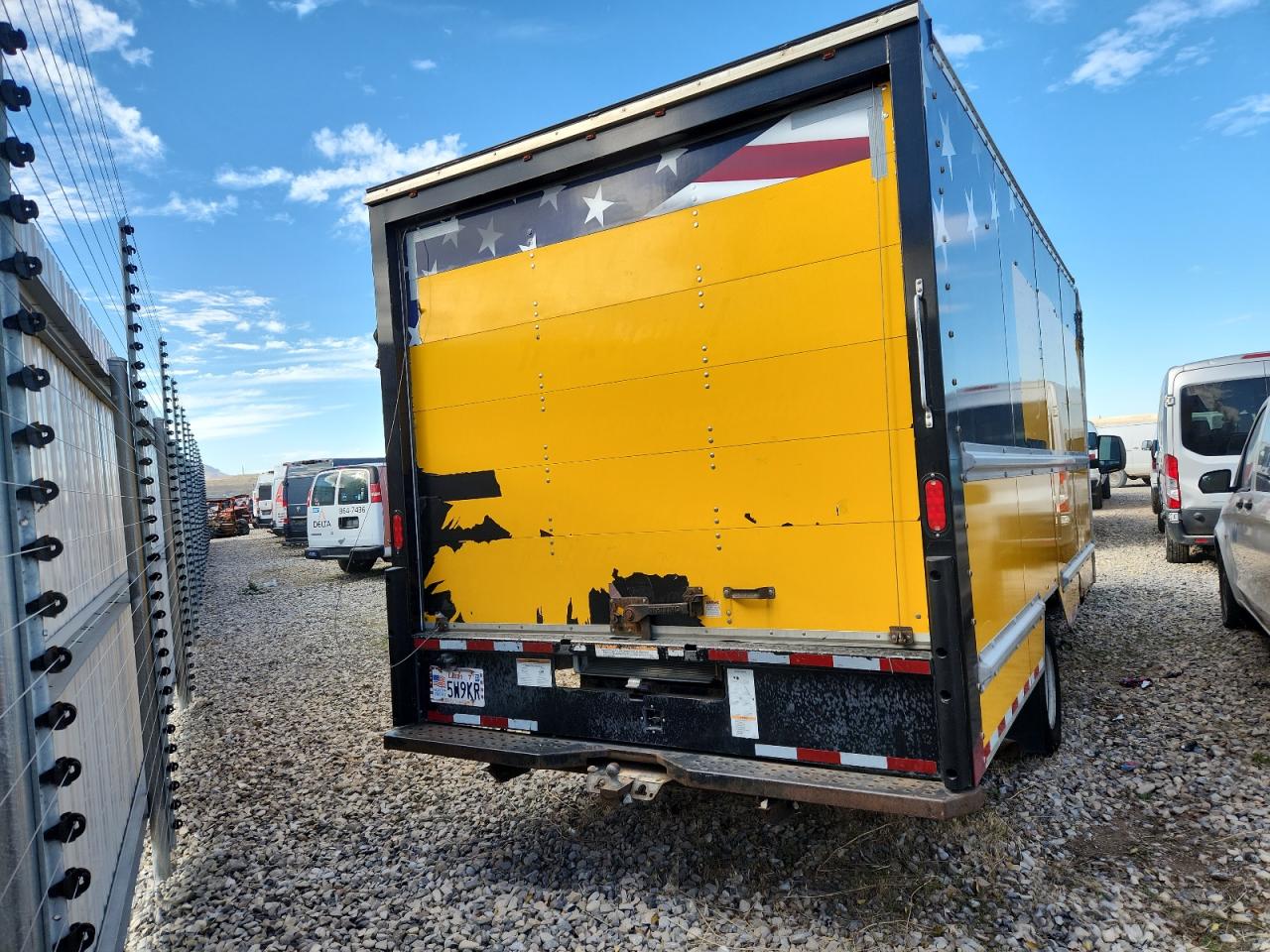 2018 GMC Savana Cutaway G3500 VIN: 7GZ37TCG5JN902041 Lot: 84052325