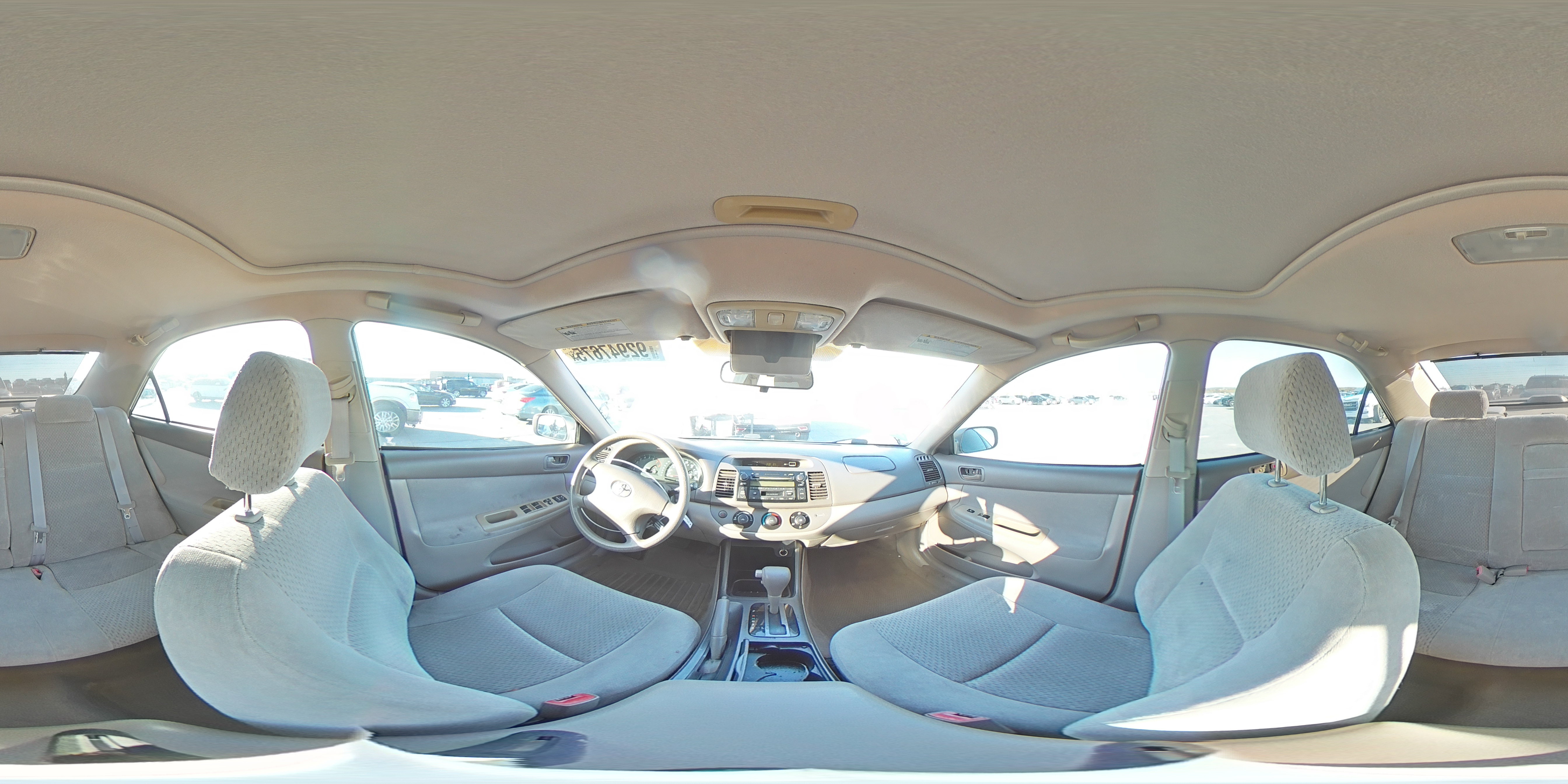 2004 Toyota Camry Le VIN: 4T1BF32K74U579277 Lot: 92947675