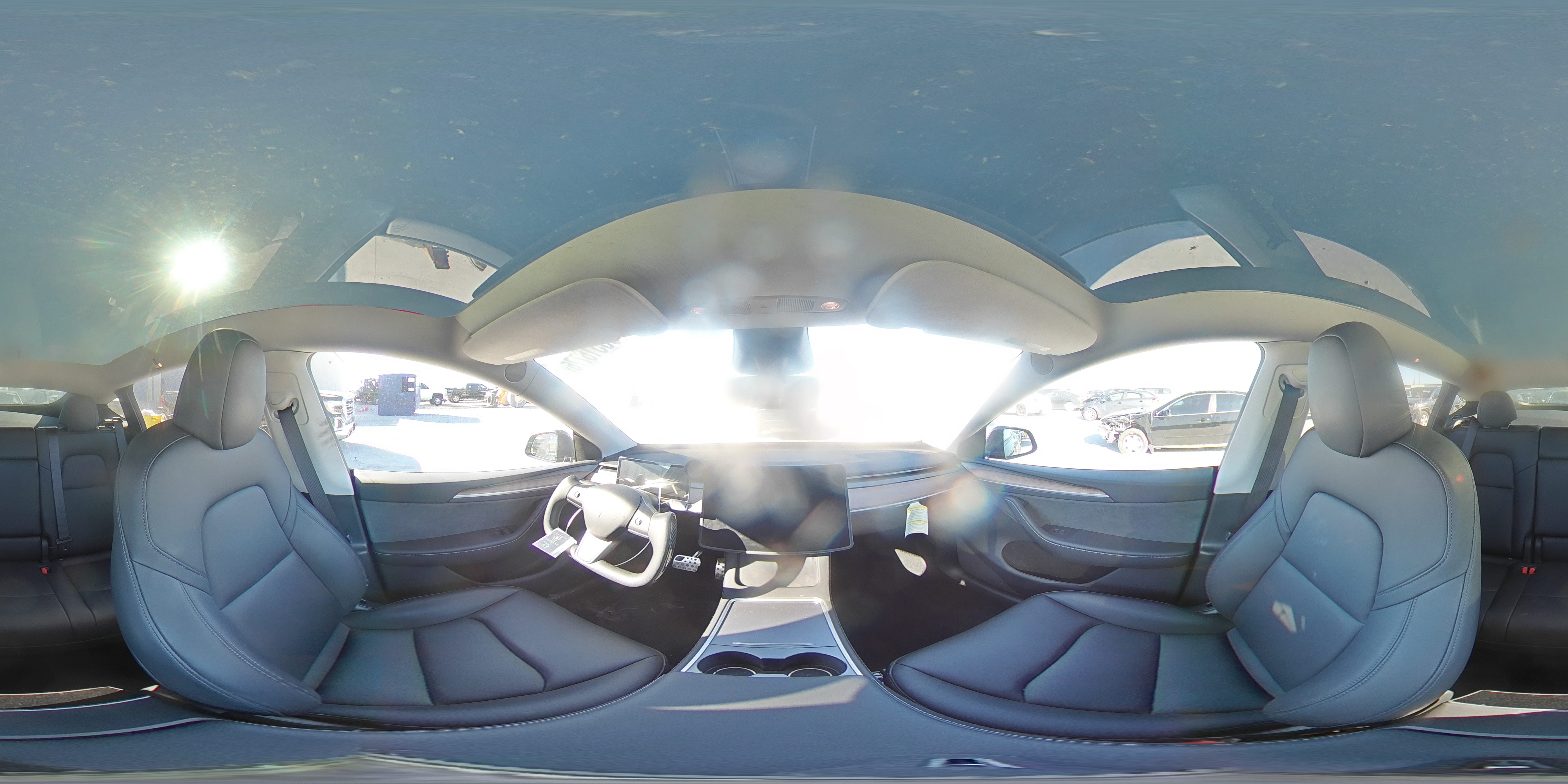 2024 Tesla Model Y VIN: 7SAYGDEEXRA242562 Lot: 90516775