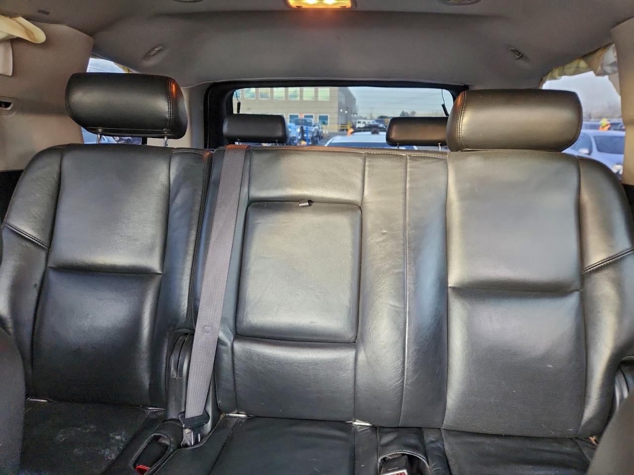 2009 Cadillac Escalade Luxury VIN: 1GYFK23269R110213 Lot: 94347065