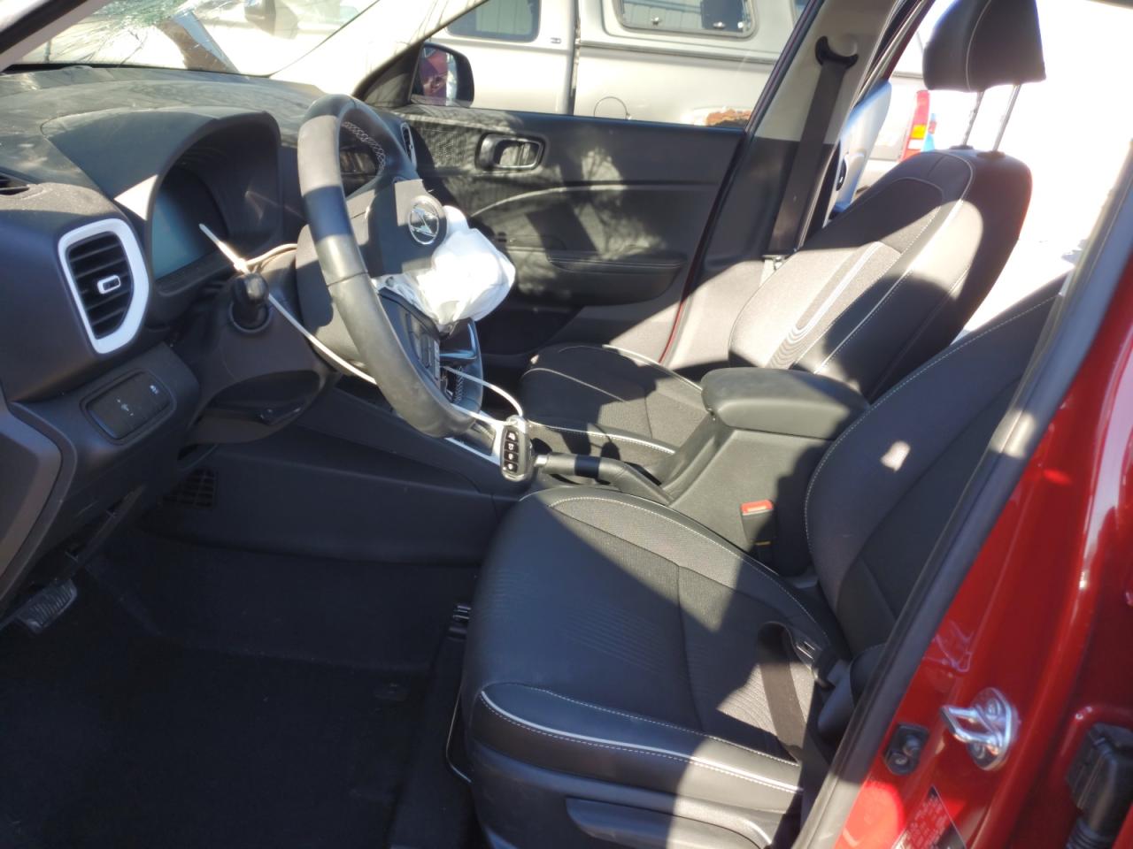 2025 Hyundai Venue Sel VIN: KMHRC8A32SU362490 Lot: 92833255