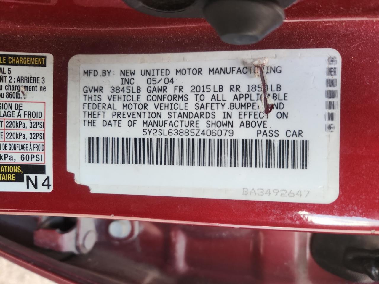 2005 Pontiac Vibe VIN: 5Y2SL63885Z406079 Lot: 92421215