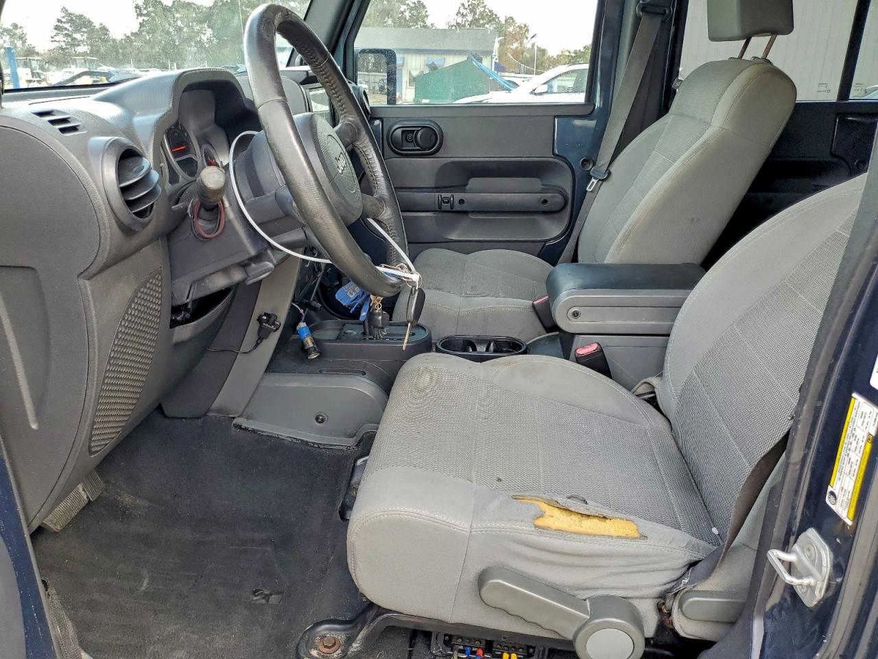 2007 Jeep Wrangler Sahara VIN: 1J4GB59167L208159 Lot: 93759725