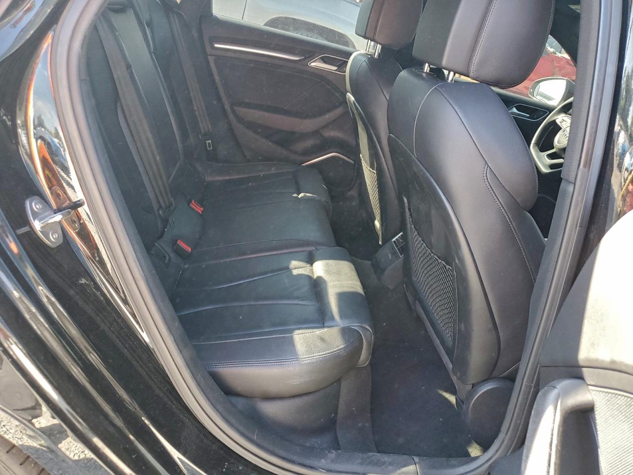 2018 Audi A3 Premium Plus VIN: WAUJ8GFF9J1002291 Lot: 93690045