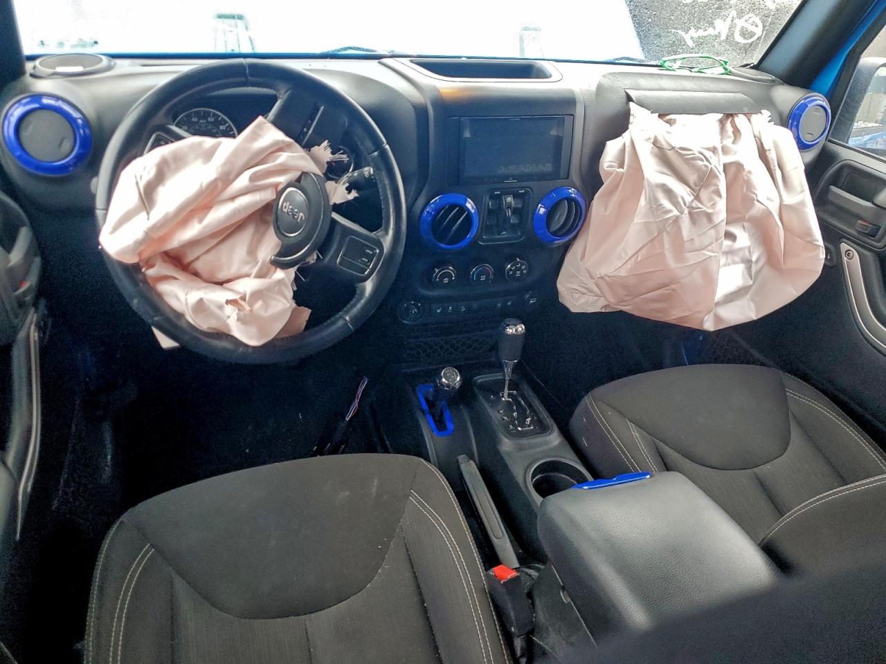 2016 Jeep Wrangler Unlimited Sahara VIN: 1C4BJWEG5GL310295 Lot: 94432265