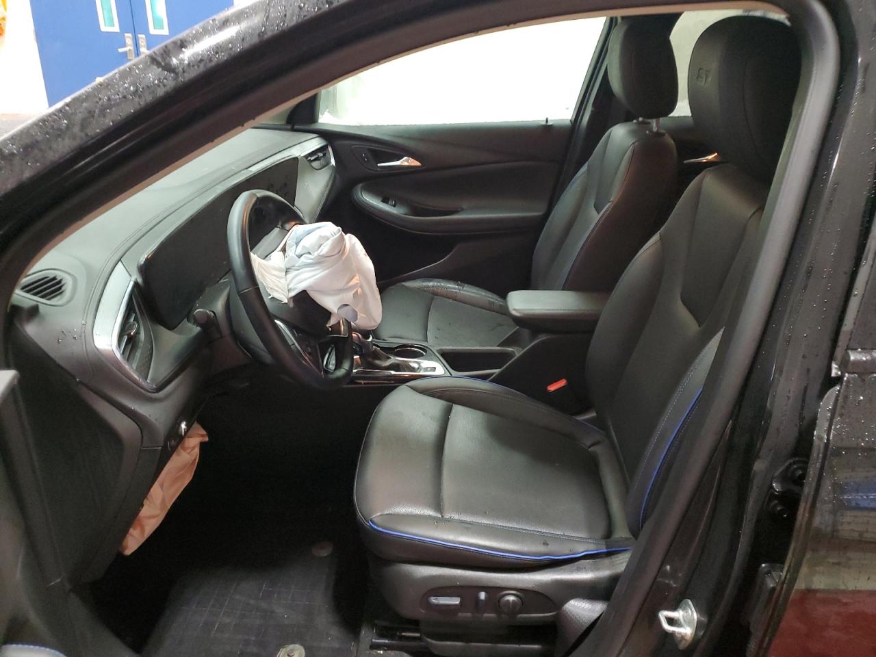 2025 Buick Encore Gx Sport Touring VIN: KL4AMESL3SB050115 Lot: 92208505