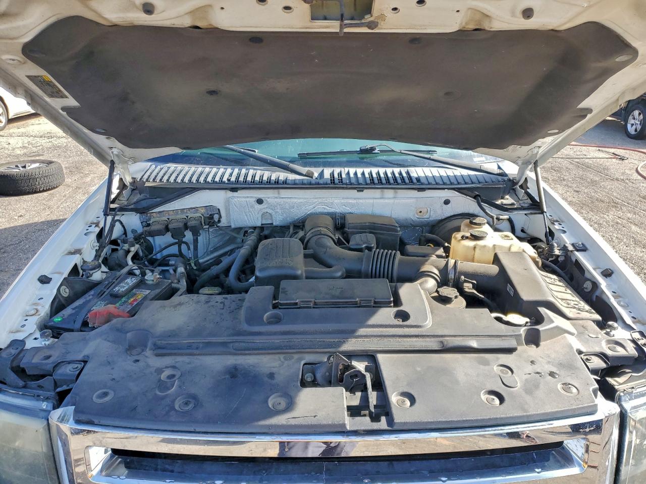 2013 Ford Expedition Limited VIN: 1FMJU1K52DEF31390 Lot: 94446825