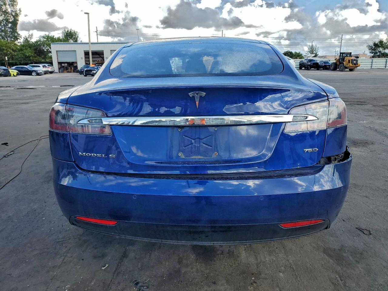 2016 Tesla Model S VIN: 5YJSA1E26GF137784 Lot: 94703125