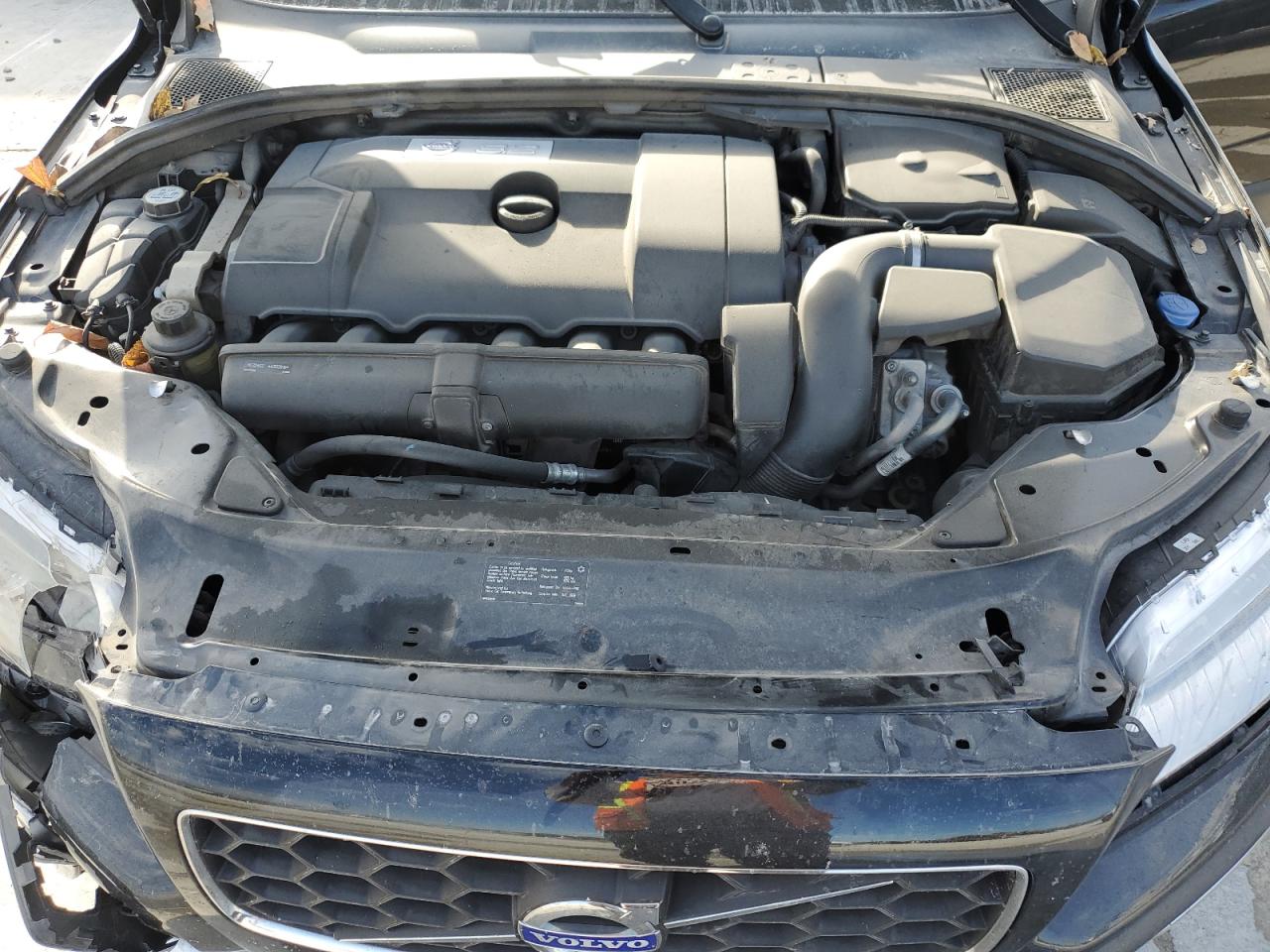 2015 Volvo Xc70 3.2 Premier VIN: YV4952NK1F1210038 Lot: 92865675