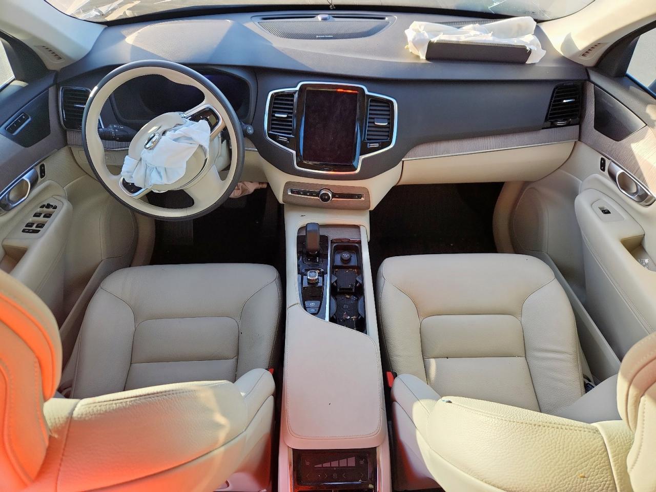 2023 Volvo Xc90 Plus VIN: YV4H60CNXP1979892 Lot: 92482655