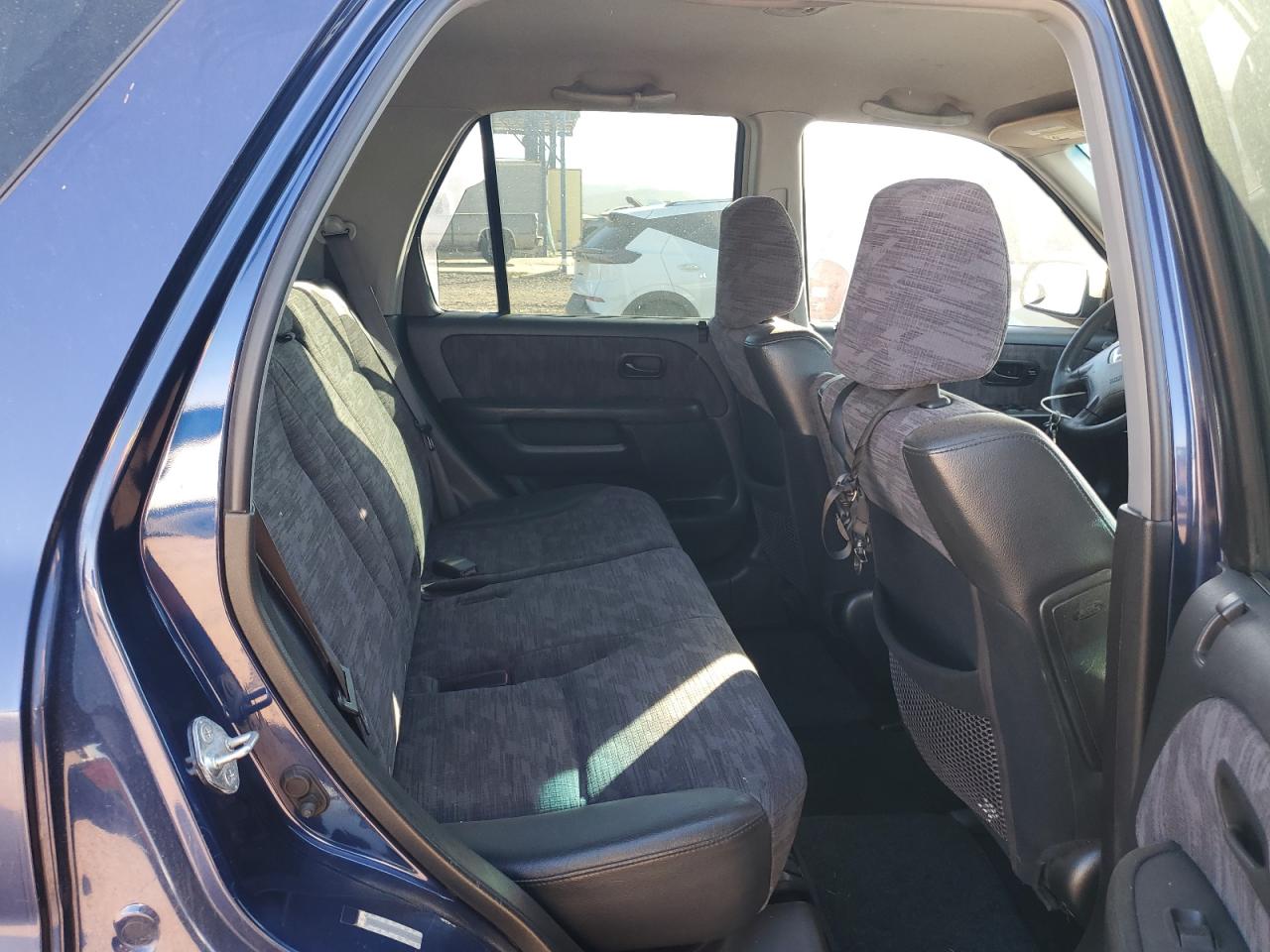 2004 Honda Cr-V Lx VIN: JHLRD68564C024244 Lot: 92492005