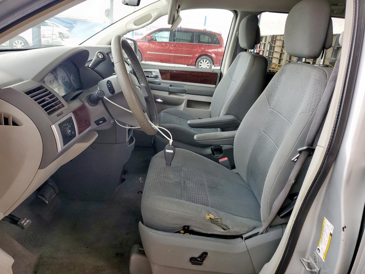 2010 Chrysler Town & Country Touring VIN: 2A4RR5D19AR358826 Lot: 93372475