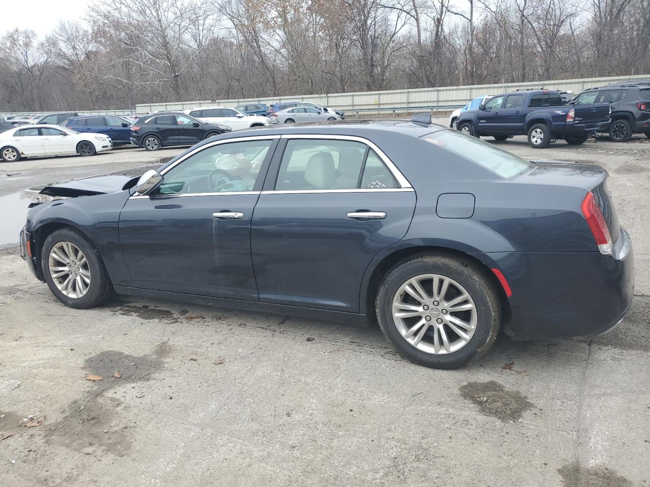 2016 Chrysler 300C VIN: 2C3CCAEG3GH328748 Lot: 92886675