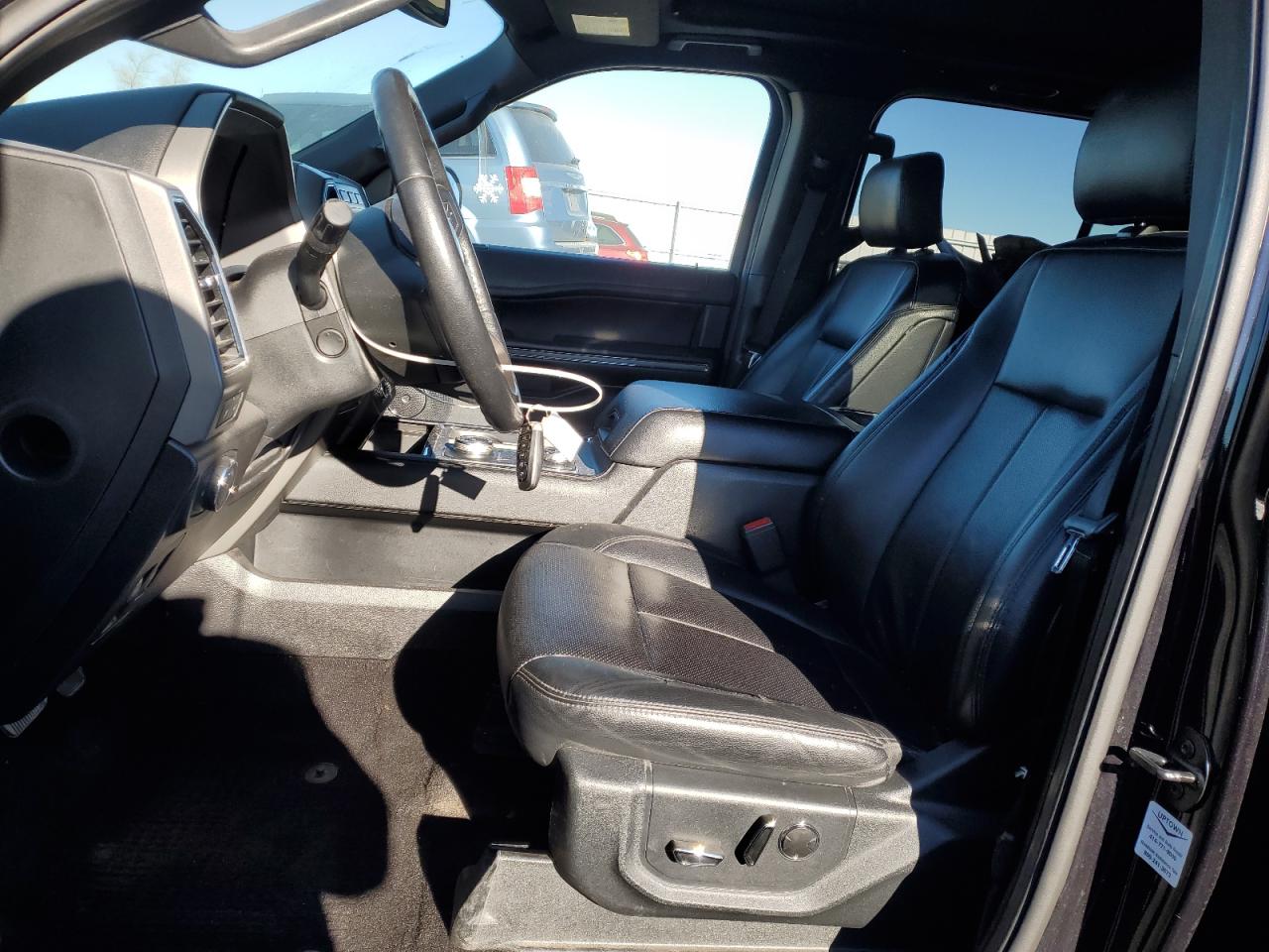 2019 Ford Expedition Xlt VIN: 1FMJU1JT0KEA80540 Lot: 93003655