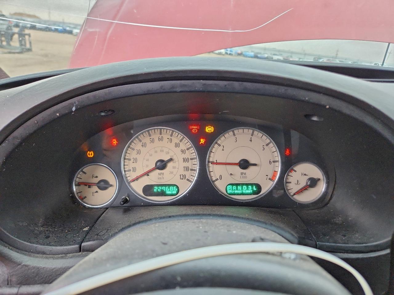 2004 Chrysler Town & Country Touring VIN: 2C4GP54L54R528348 Lot: 93758495