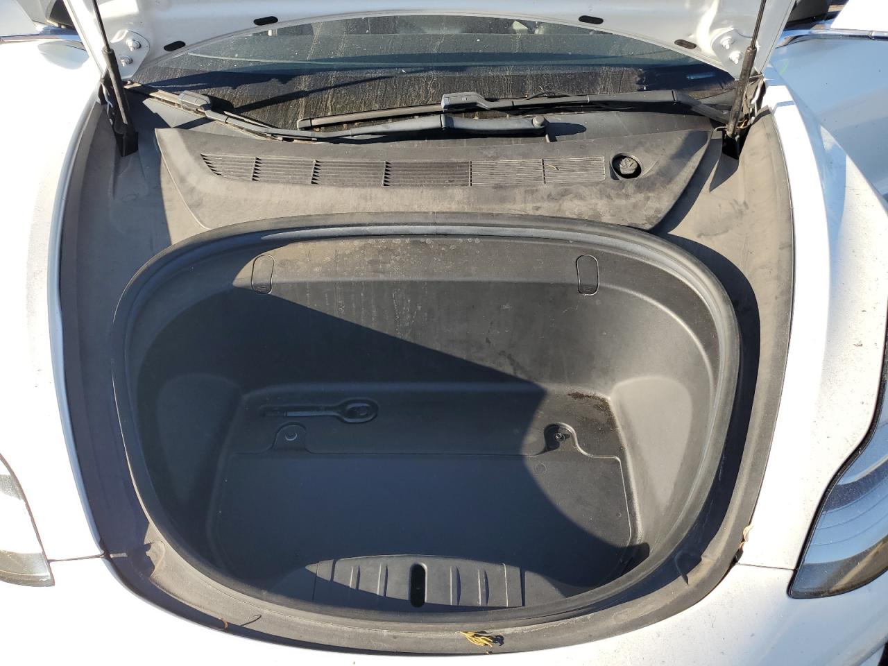 2019 Tesla Model 3 VIN: 5YJ3E1EA7KF484663 Lot: 91228425