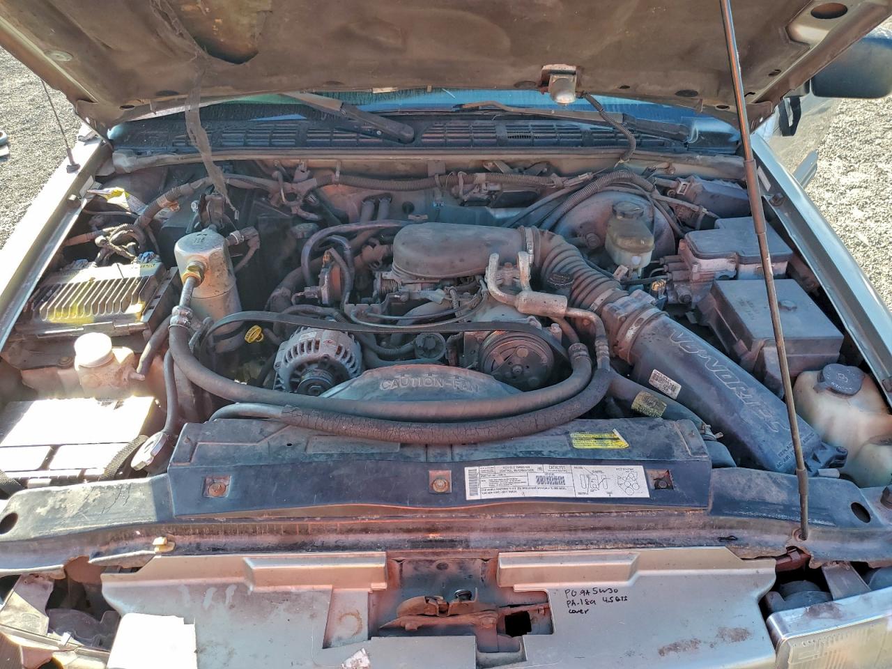 2000 Chevrolet Blazer VIN: 1GNDT13W0Y2247492 Lot: 93885375