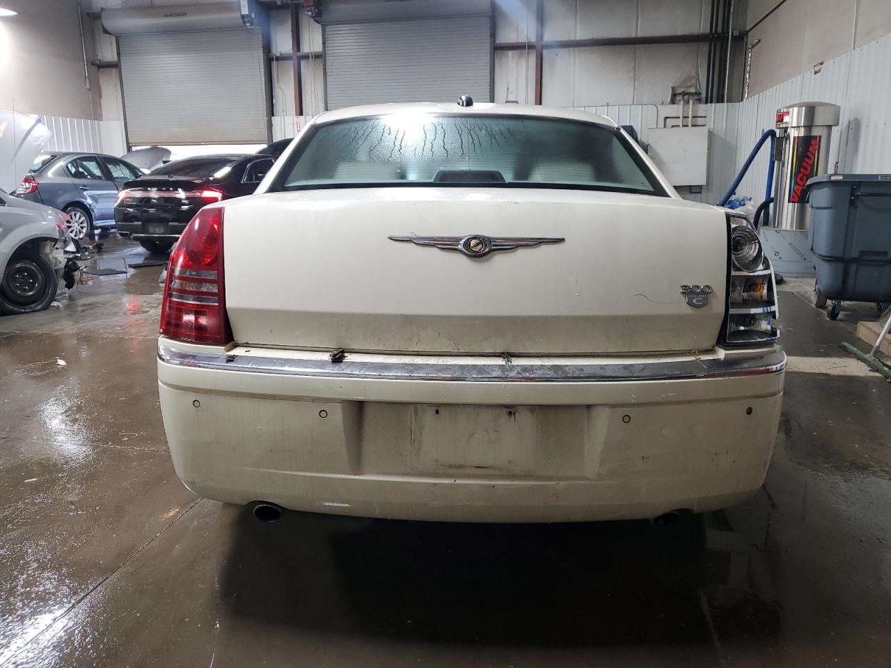 2005 Chrysler 300C VIN: 2C3AA63HX5H615670 Lot: 92489105
