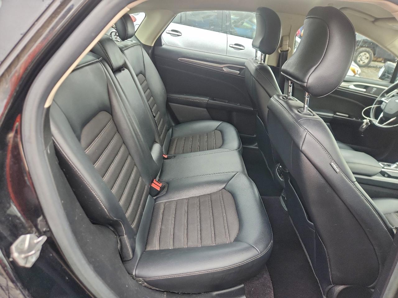 2017 Ford Fusion Se Hybrid VIN: 3FA6P0LU7HR325055 Lot: 94383835