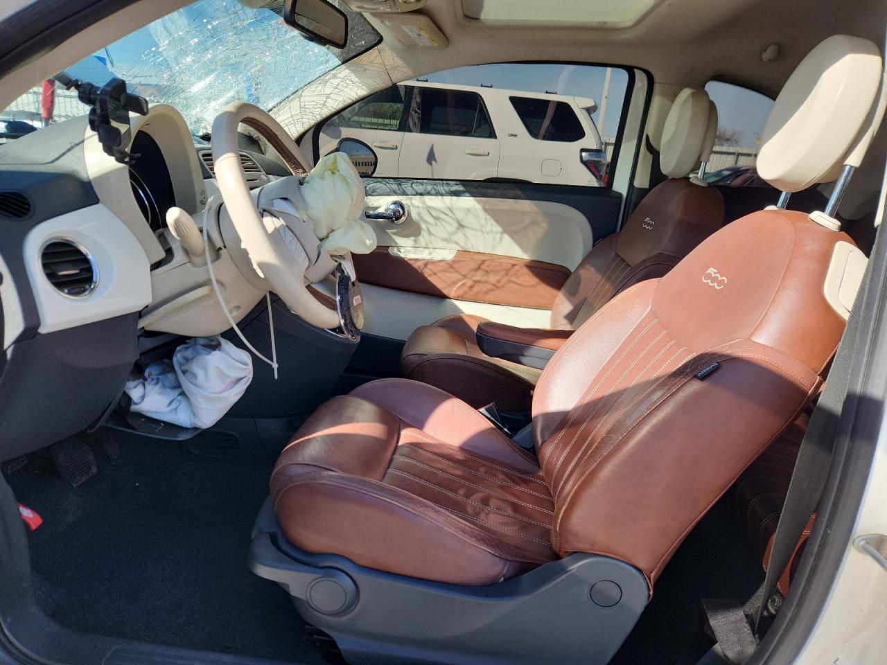 2015 Fiat 500 Lounge VIN: 3C3CFFCR3FT508262 Lot: 92121295