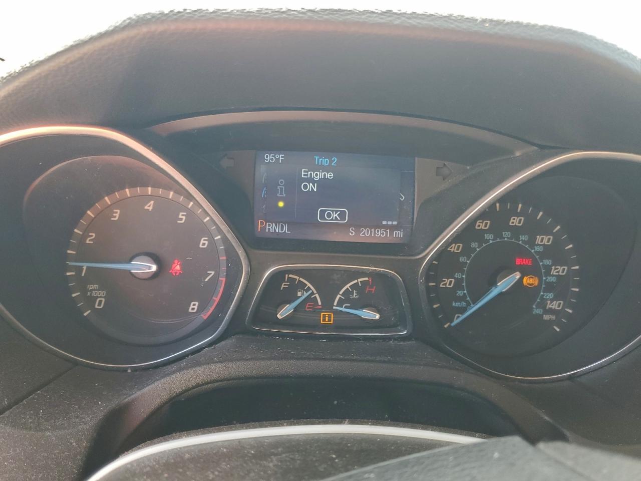 2014 Ford Focus Se VIN: 1FADP3F20EL165260 Lot: 94064565