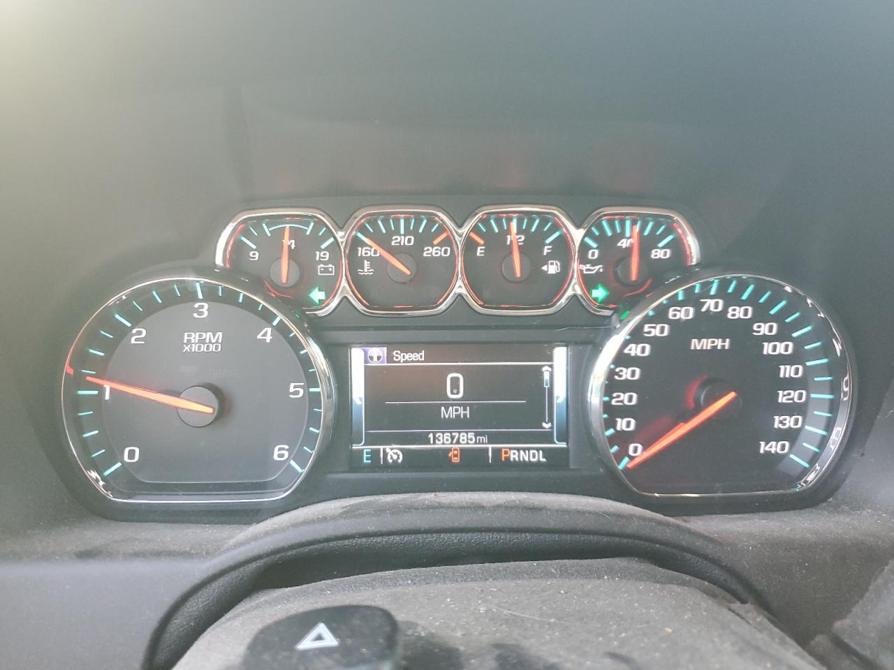 2018 Chevrolet Tahoe C1500 Premier VIN: 1GNSCCKC5JR247124 Lot: 92855205