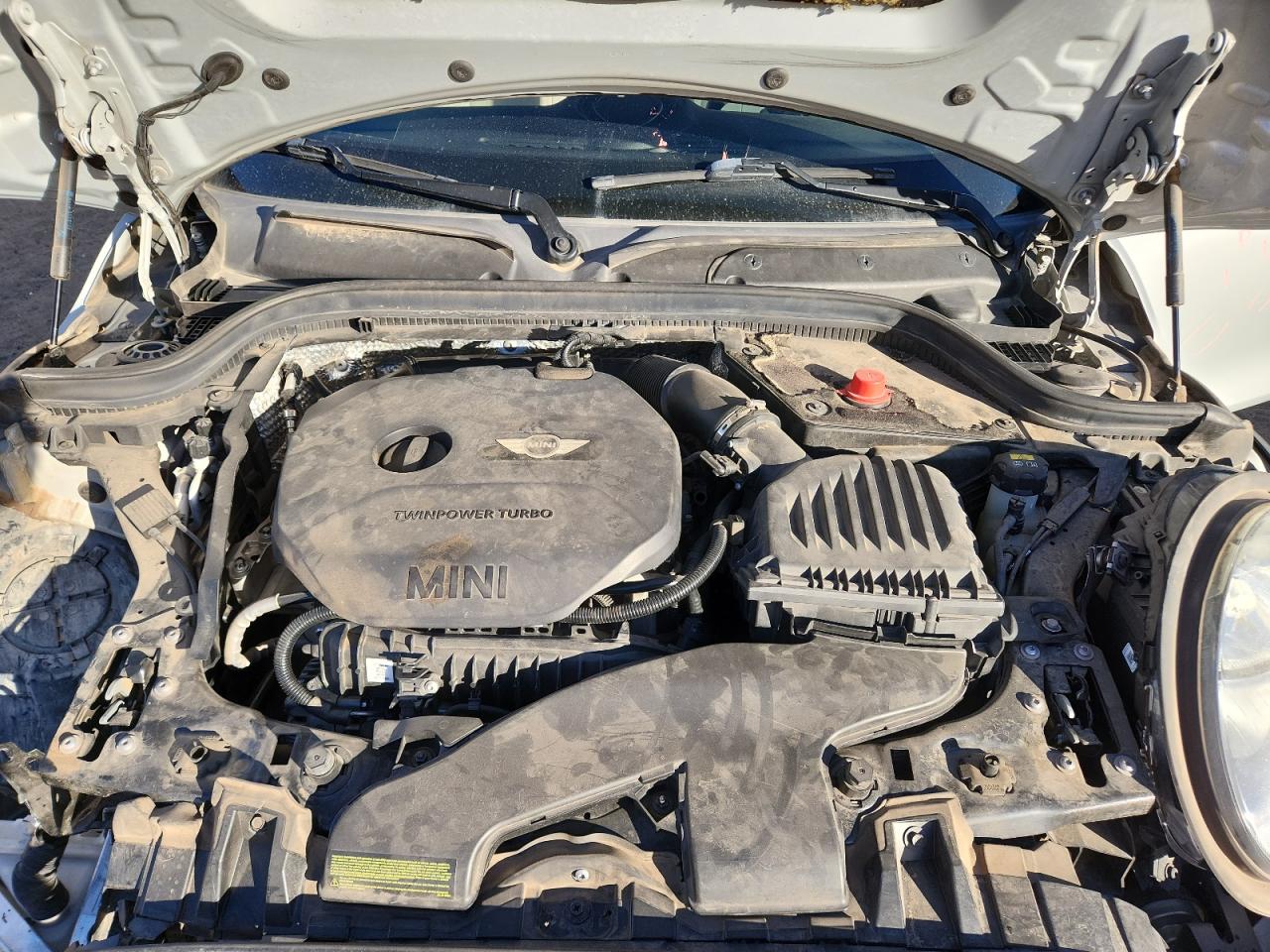 2015 Mini Cooper VIN: WMWXS5C56FT830841 Lot: 93244825