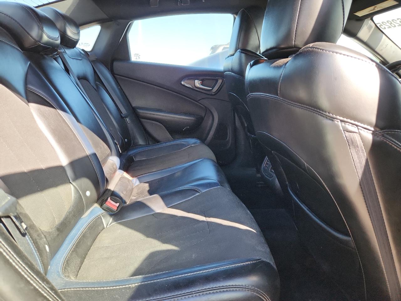 2016 Chrysler 200 S VIN: 1C3CCCBG5GN108826 Lot: 92362825