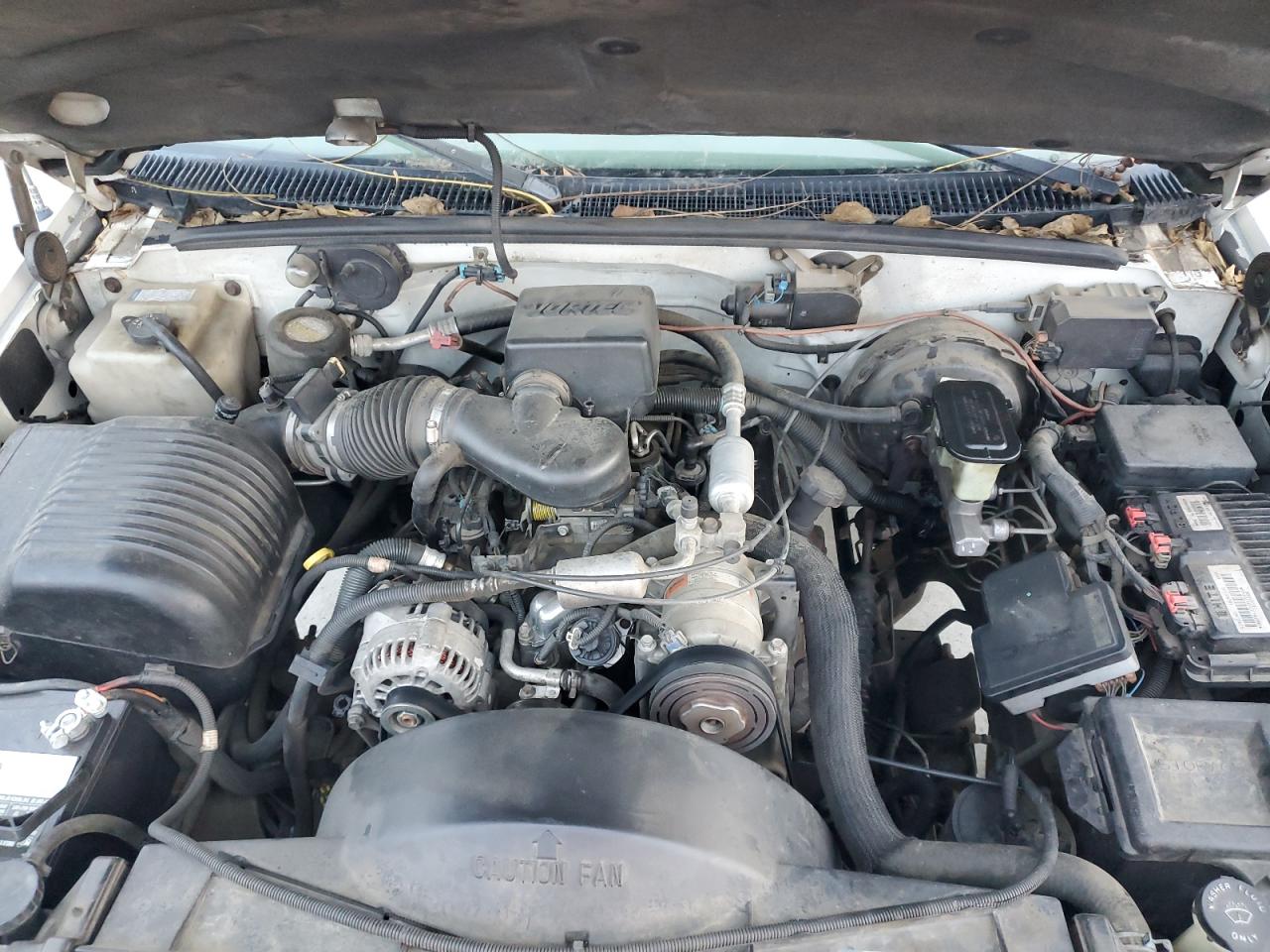 1996 Chevrolet Gmt-400 K1500 VIN: 2GCEK19RXT1173735 Lot: 93339425