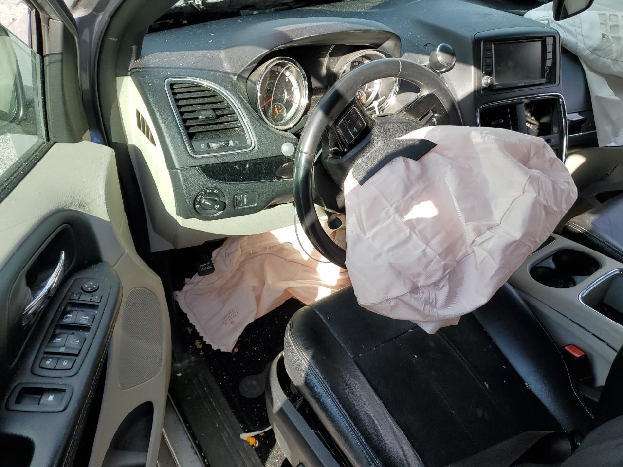 2019 Dodge Grand Caravan Sxt VIN: 2C4RDGCGXKR619663 Lot: 92415995