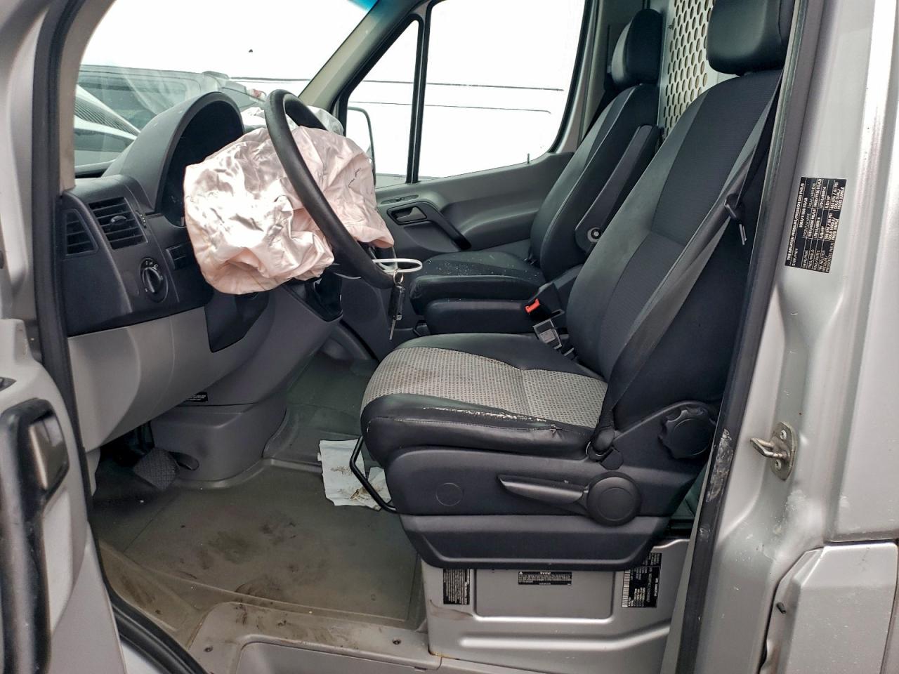 2014 Mercedes-Benz Sprinter 3500 VIN: WD3PF4CC1E5908987 Lot: 94717115