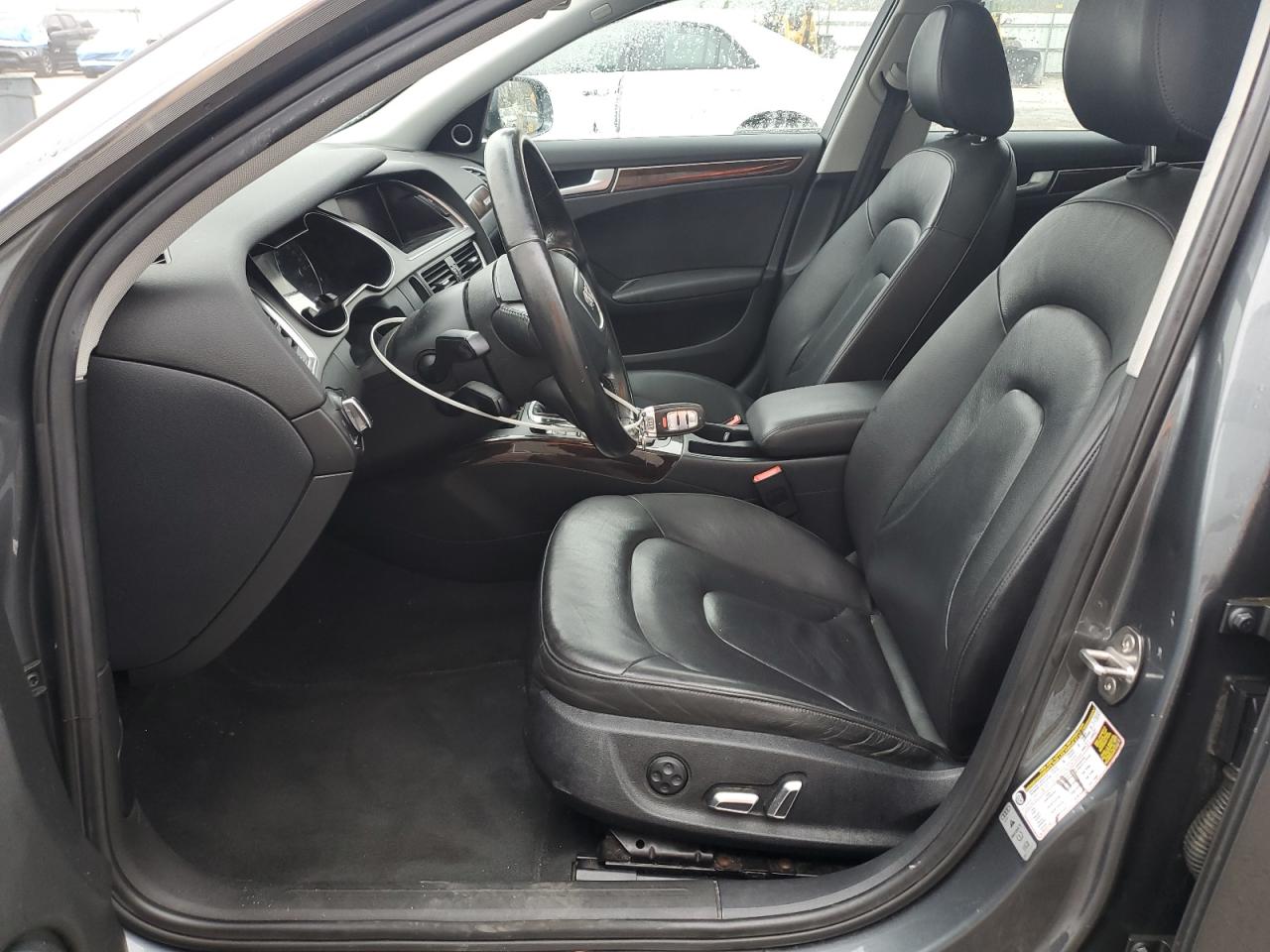 2013 Audi A4 Premium Plus VIN: WAUFFAFL4DN046419 Lot: 92988395