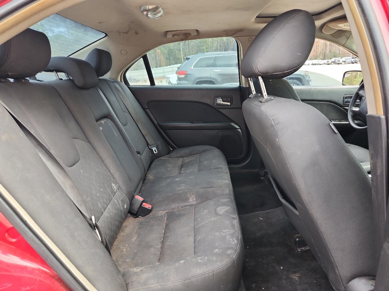 2012 Ford Fusion Se VIN: 3FAHP0HA7CR260157 Lot: 92901635