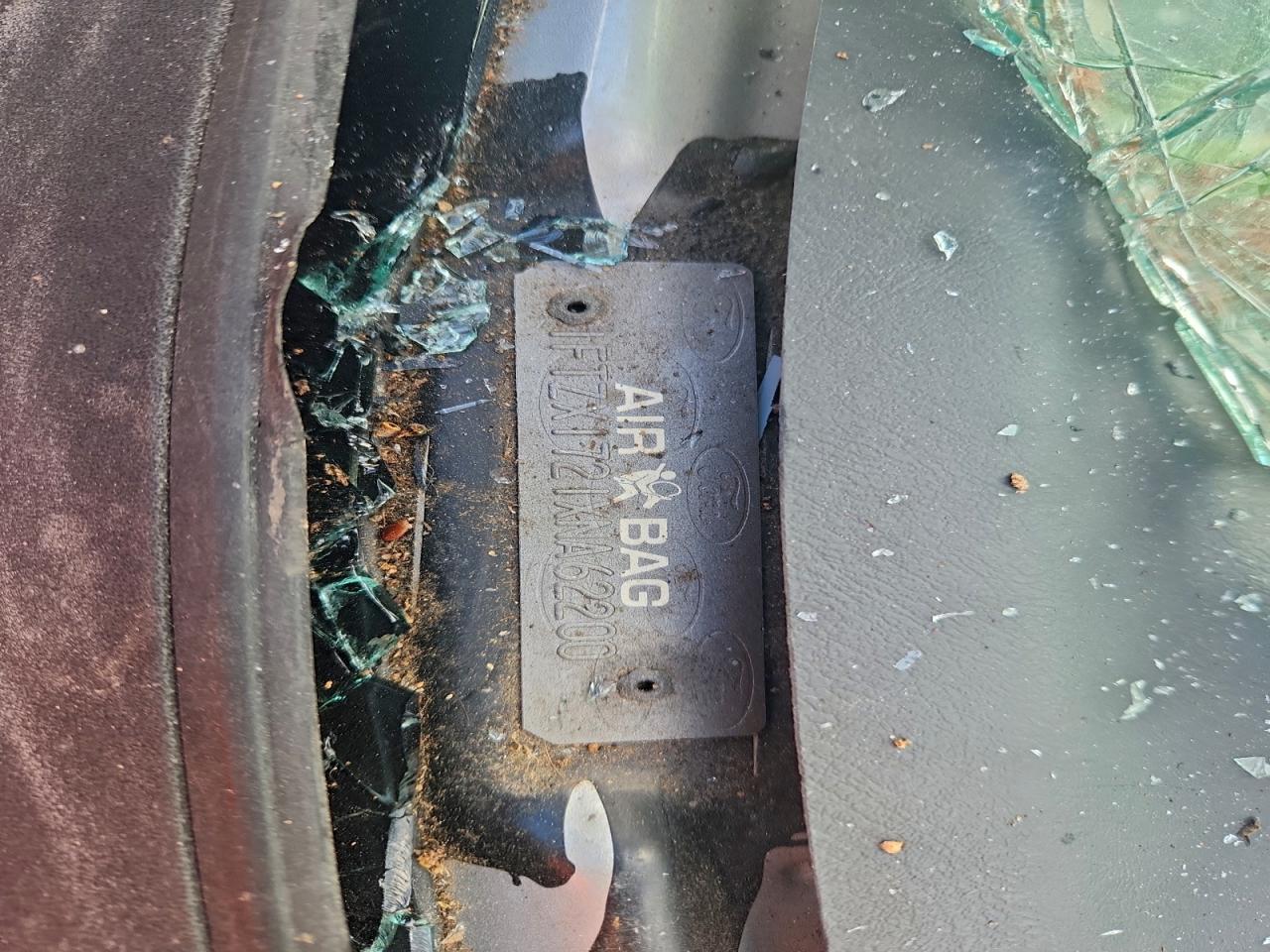 1999 Ford F150 VIN: 1FTZX1721XNA62200 Lot: 91944325