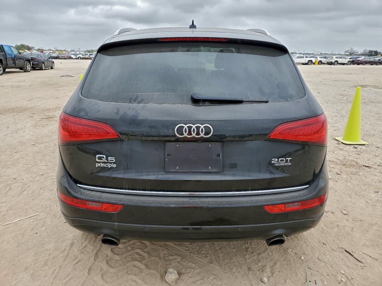 2017 Audi Q5 Premium VIN: WA1C2AFP8HA097997 Lot: 93947215